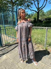 Lange off shoulder jurk "Tapas" donkerbruin