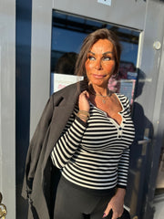 Top “streepjes” zwart wit