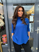 Vleermuis top met col "Kobaltblauw"