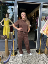 Life isn't perfect set korte mouw "Donker bruin"