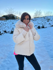 Winterjas kort “Snow” beige