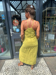 Spaghetti jurk broderie ibiza limegroen