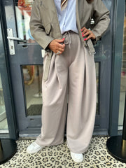 Comfy "plooien" Taupe