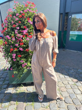 Linnen Offshoulder jumpsuit "Annie" Taupe