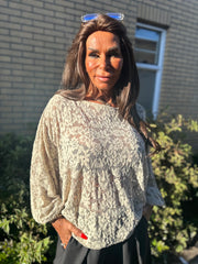 Kanten vleermuismouw top "Voila" beige