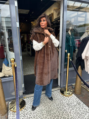 Lang fake fur Gilet "winter times" Donkerbruin