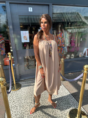 Kort Viscose jurkje "Tess" beige