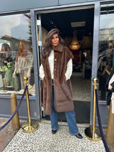 Lang fake fur Gilet "winter times" Donkerbruin