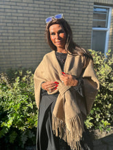 Poncho "Poca" Camel