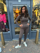 2 delig set “Sporty” bruin