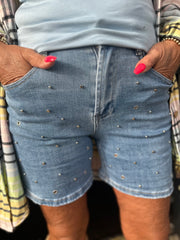 Short "Studs"