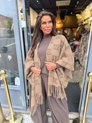 Poncho "Nouvie" Camel