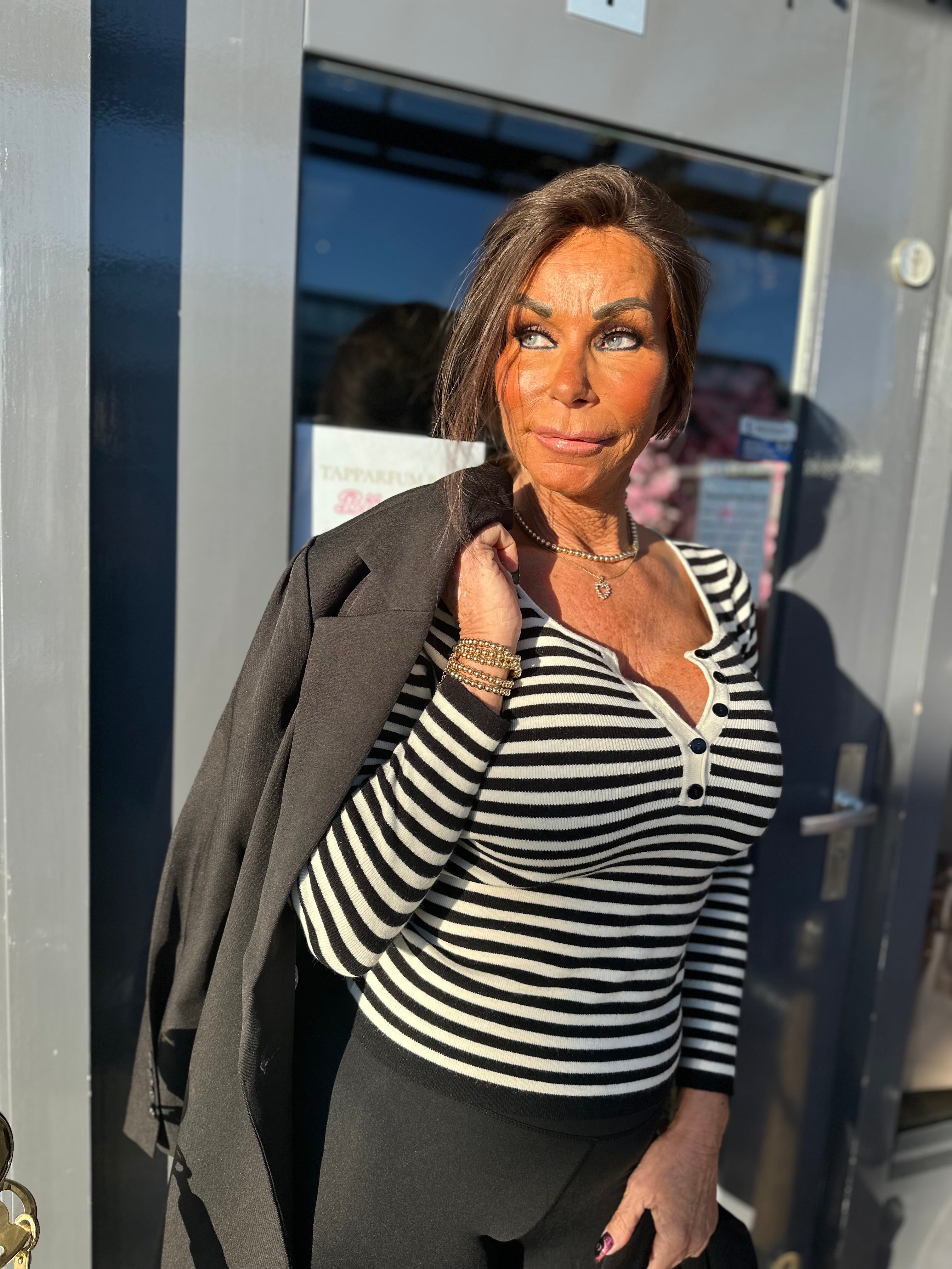 Top “streepjes” zwart wit