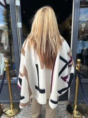 Poncho "Poca" White/stripe
