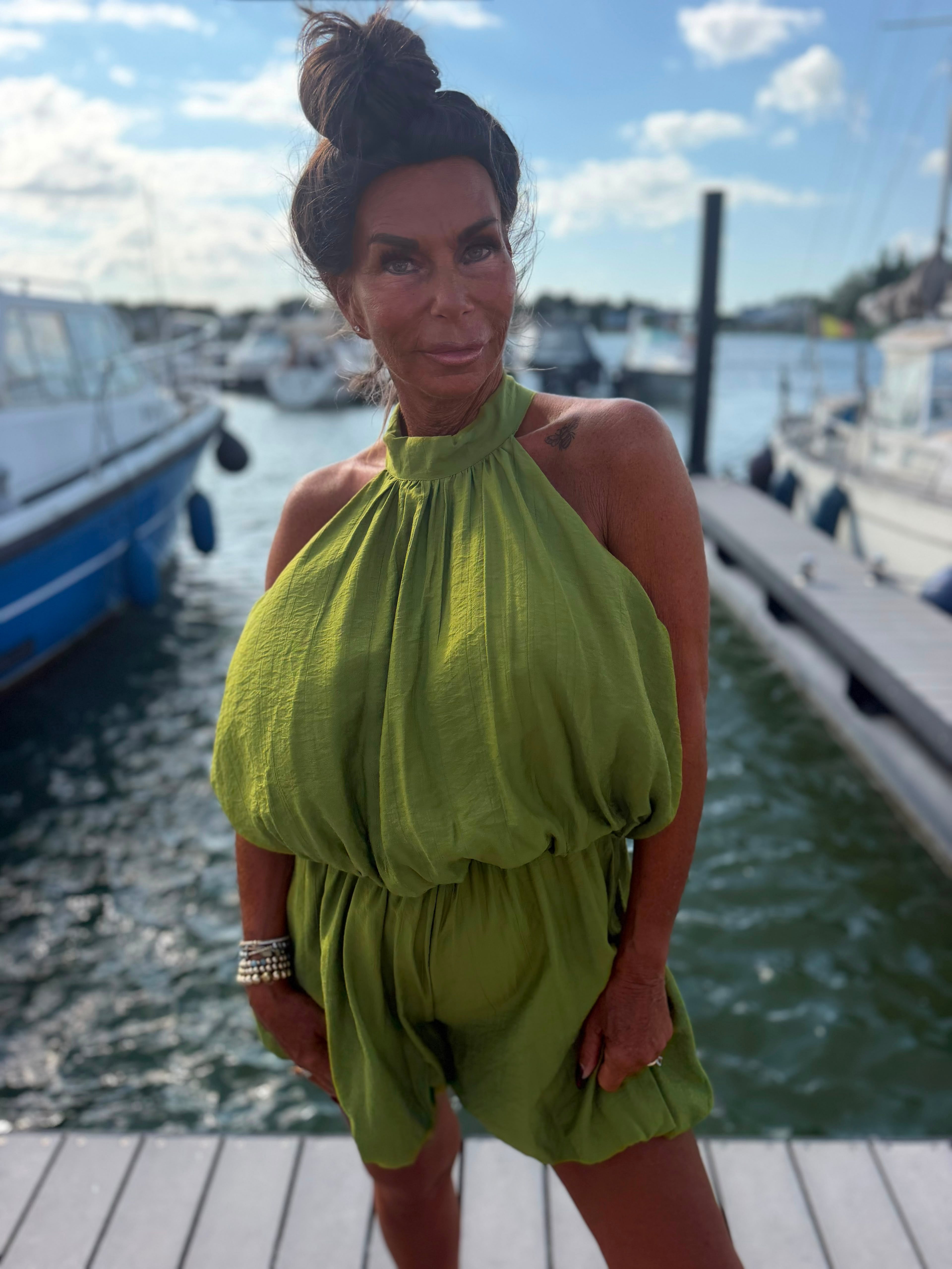 Playsuit kort "halter" limegroen