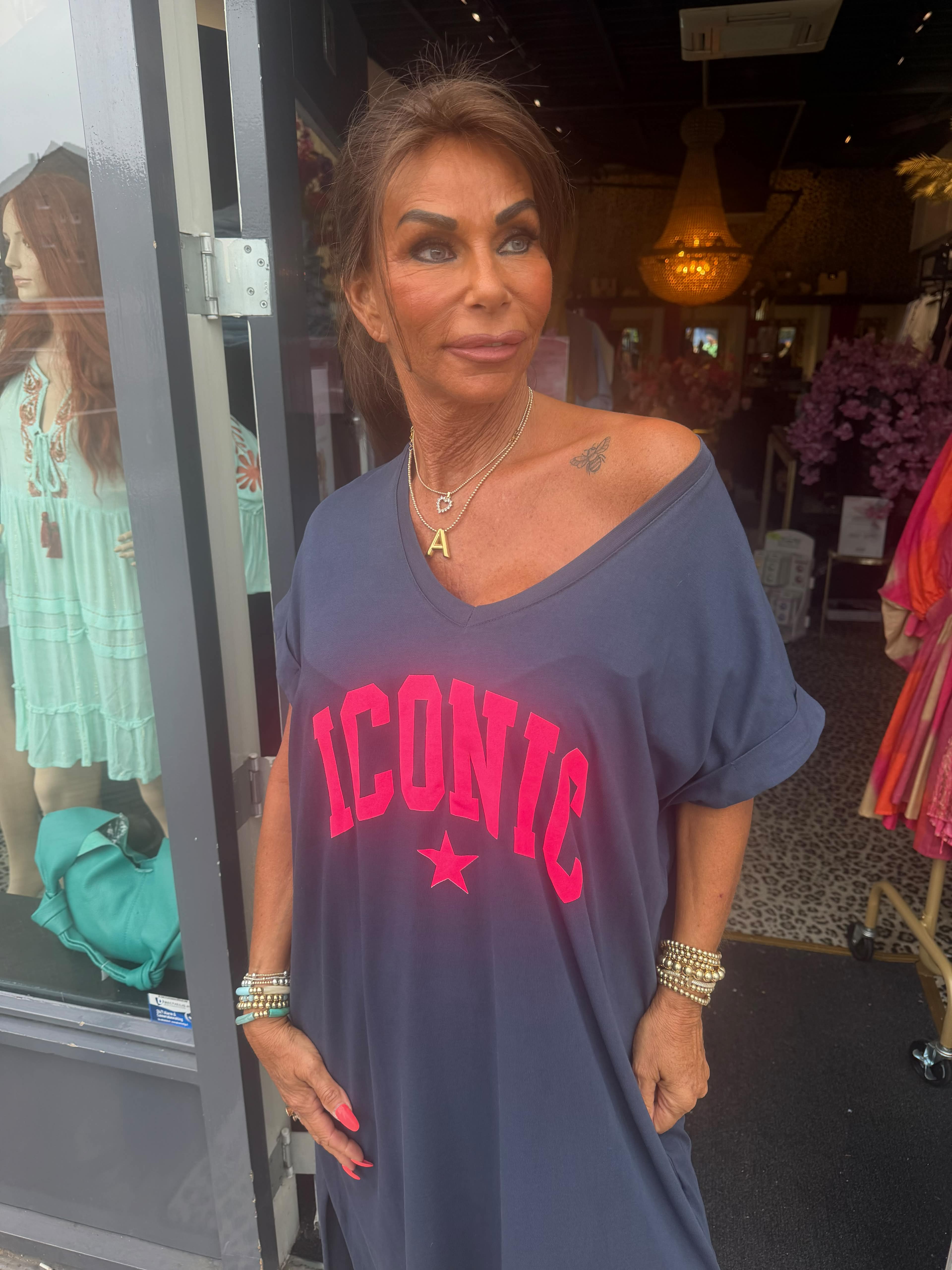 T-shirt jurk “Iconic" Navy