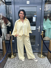 2 delig set “Je T’Aime” geel