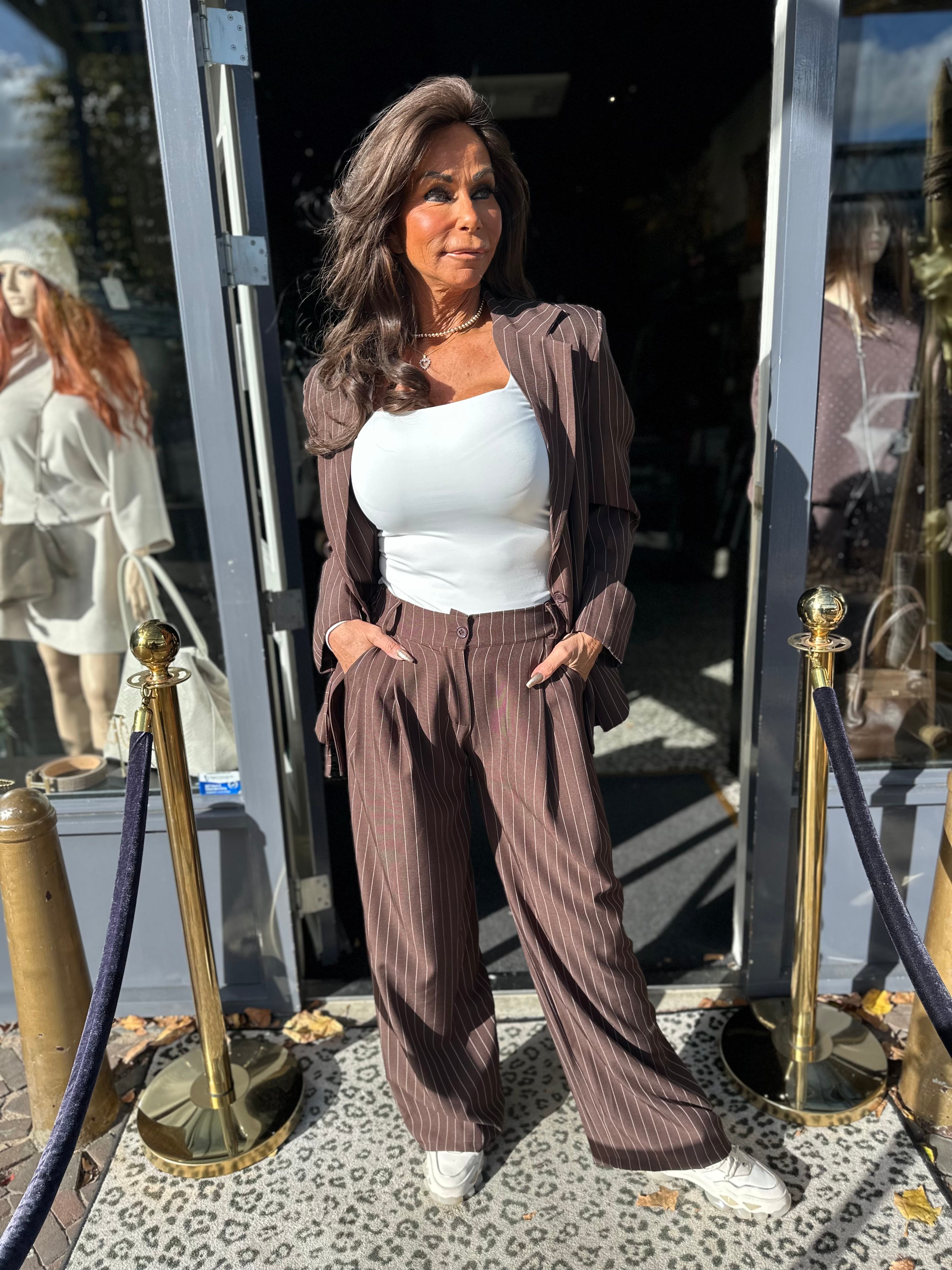 2 delig set "Donna" Donkerbruin