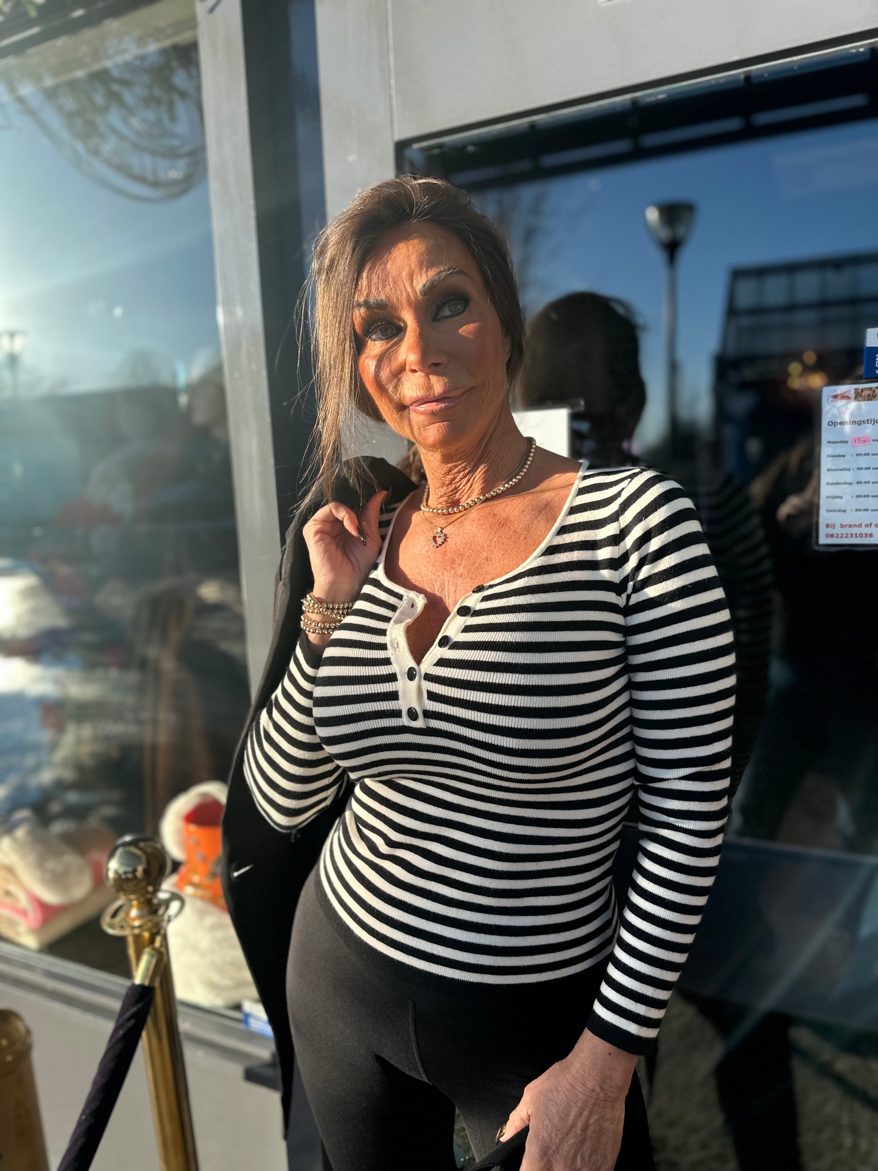 Top “streepjes” zwart wit