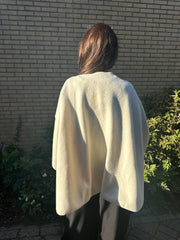 Poncho "Poca" Ecru