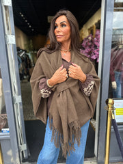 Poncho "Poca" donkerbruin