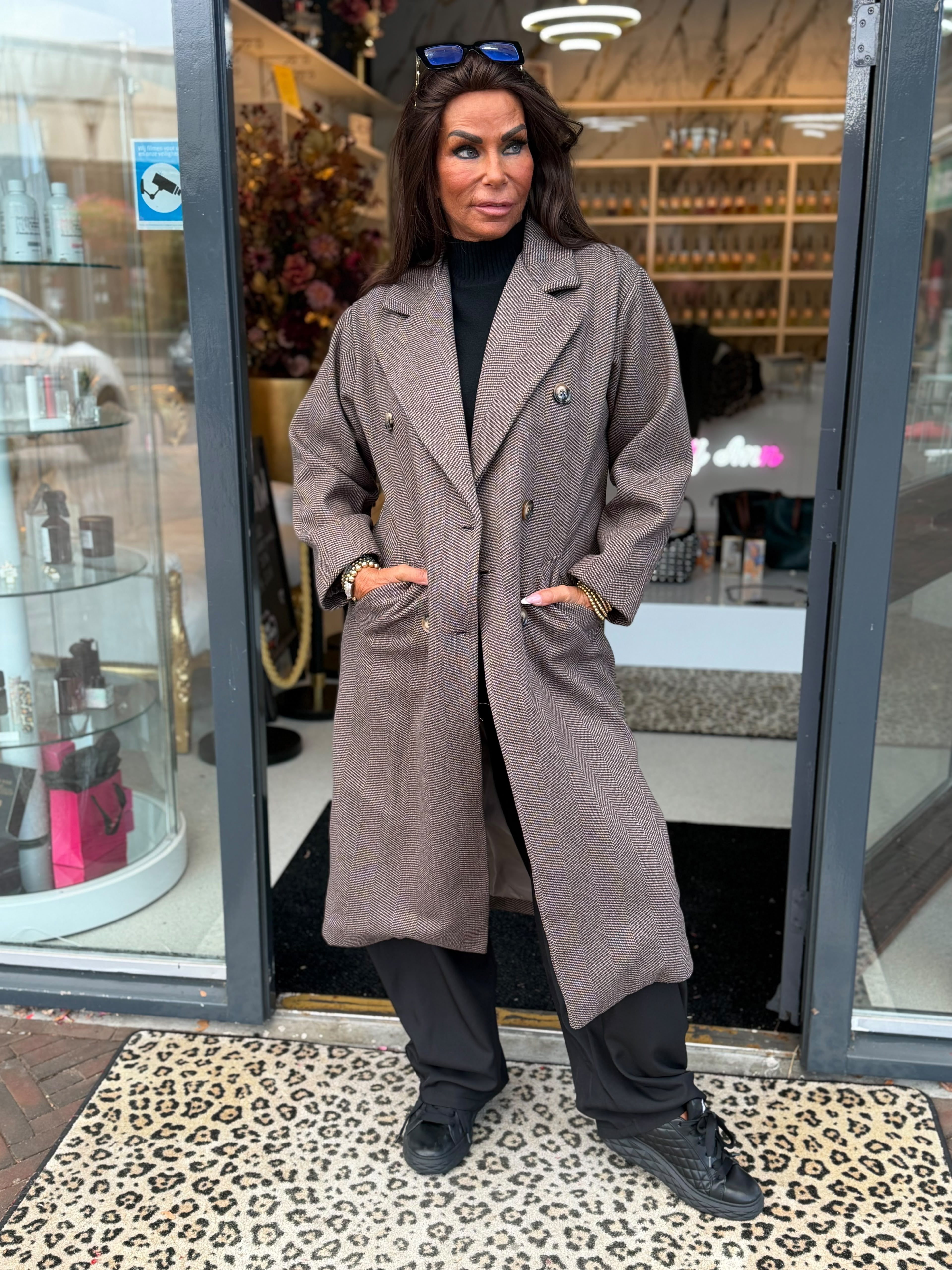 Trenchcoat "vissengraat" bruin