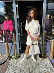 2 delig set “korte rok” beige