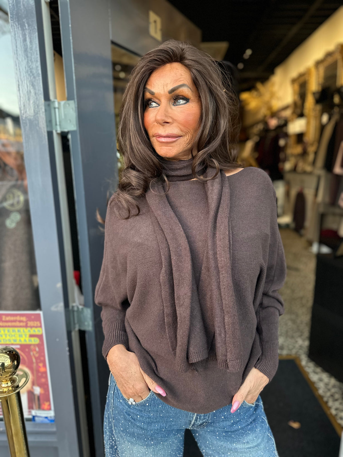 Top “Grace” met Sjaal Donkerbruin