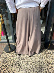 Wijde broek "Mies" taupe