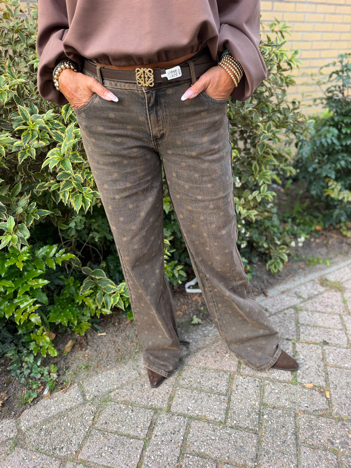 Jeans loose fit bruine dot