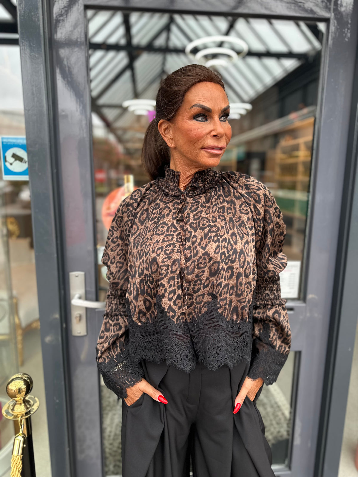 Blouse "Very chique" zwart panter
