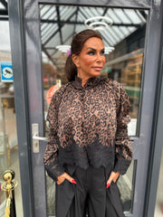 Blouse "Very chique" zwart panter