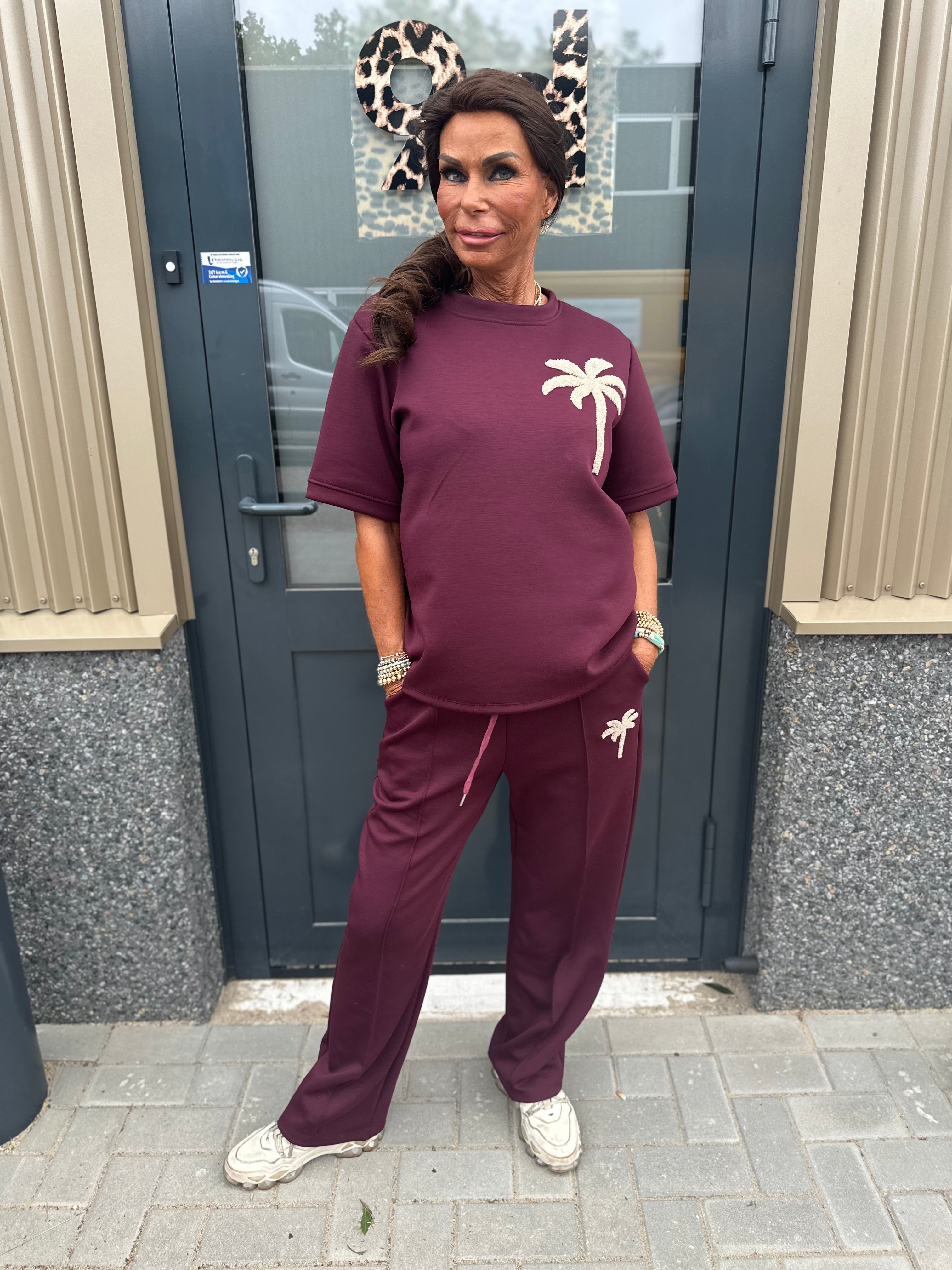 2 delig joggingset palmtree bordeaux