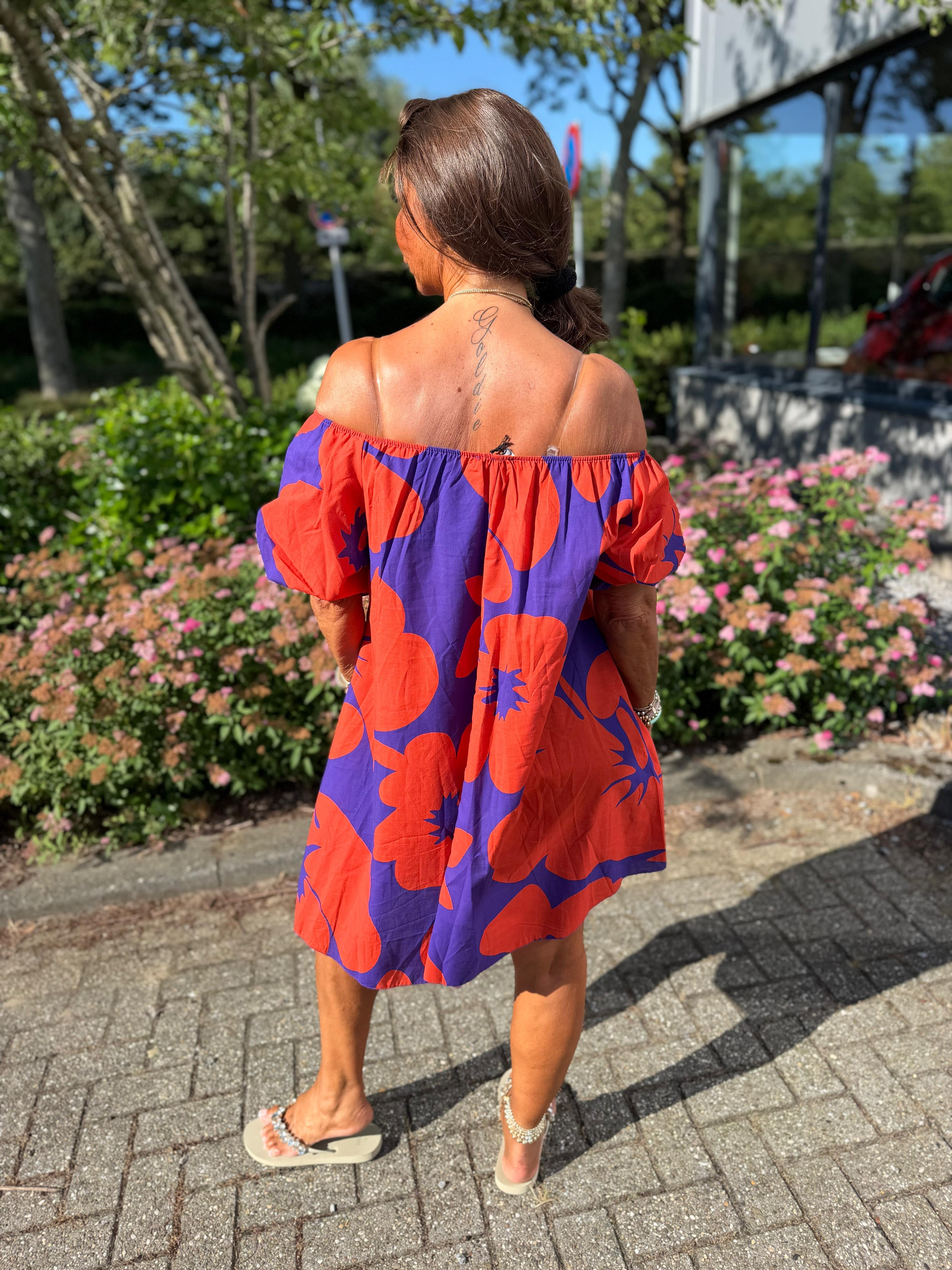 Offshoulder jurkje “Happy print” oranje/paars
