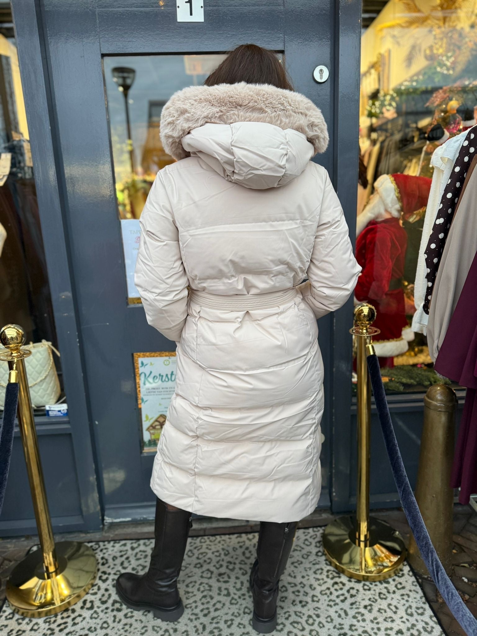 Winterjas lang “Oui” wit