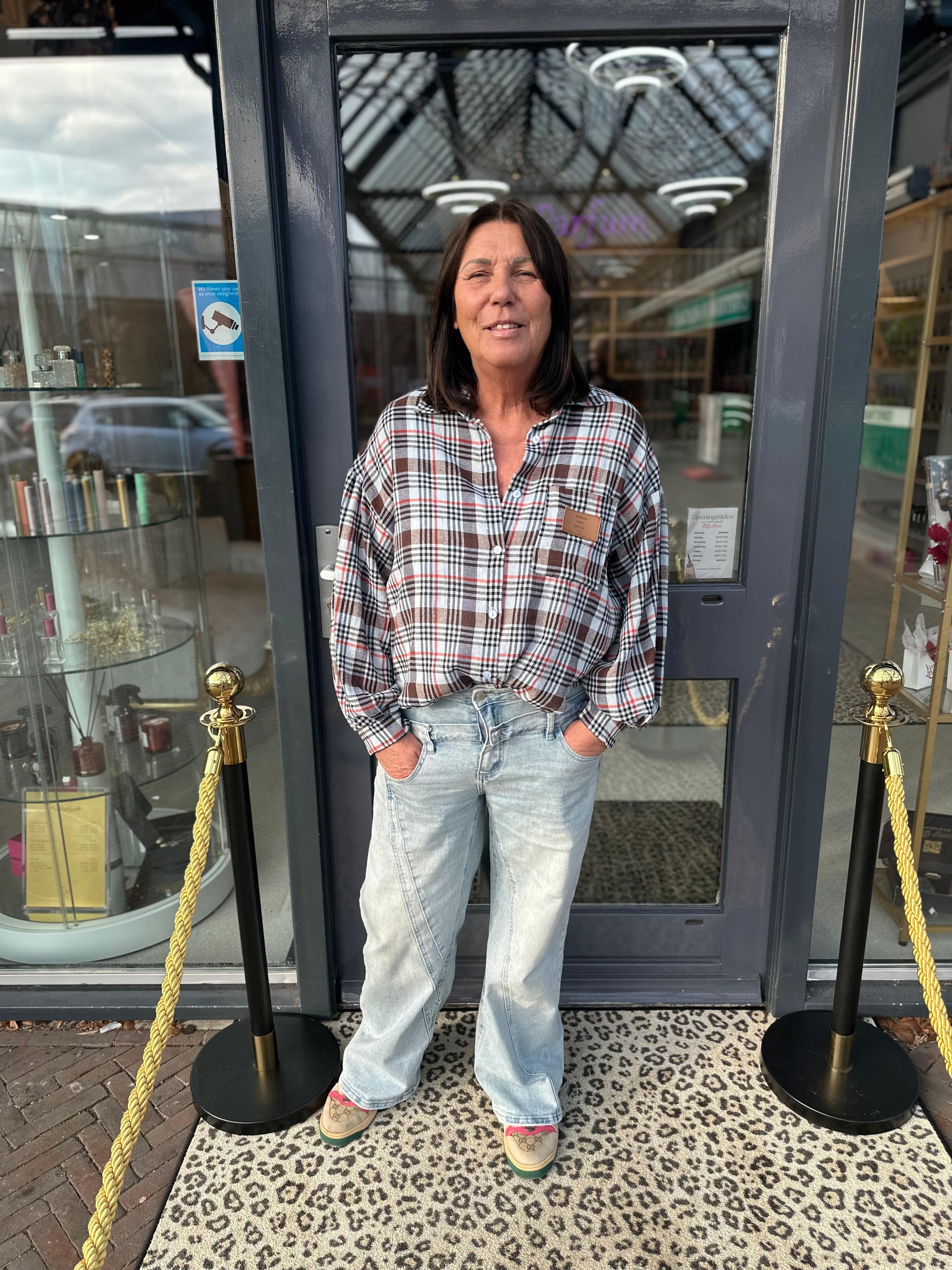 Geruite blouse "embleem"