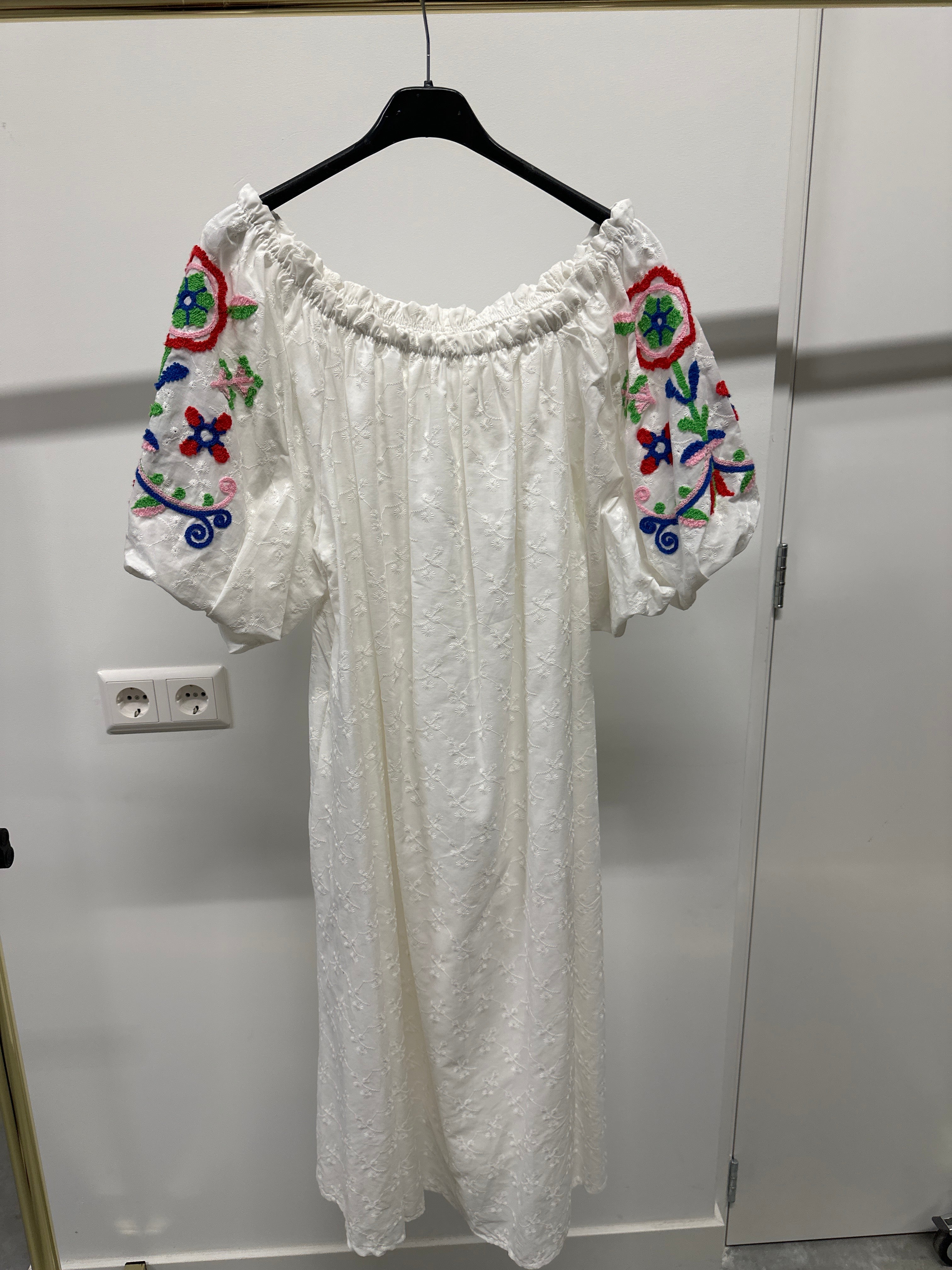SALE 125.