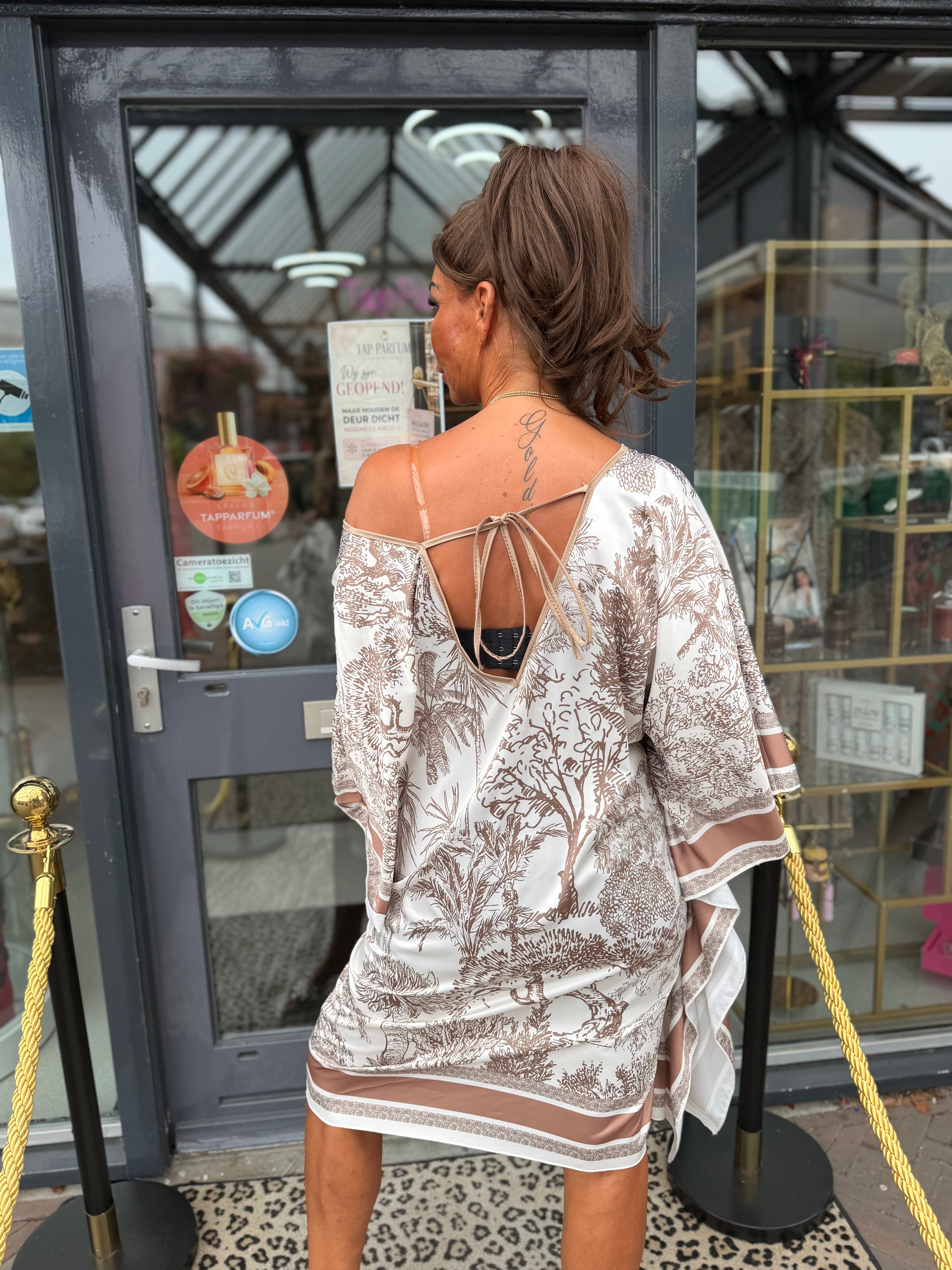 “jurk jungle” Camel