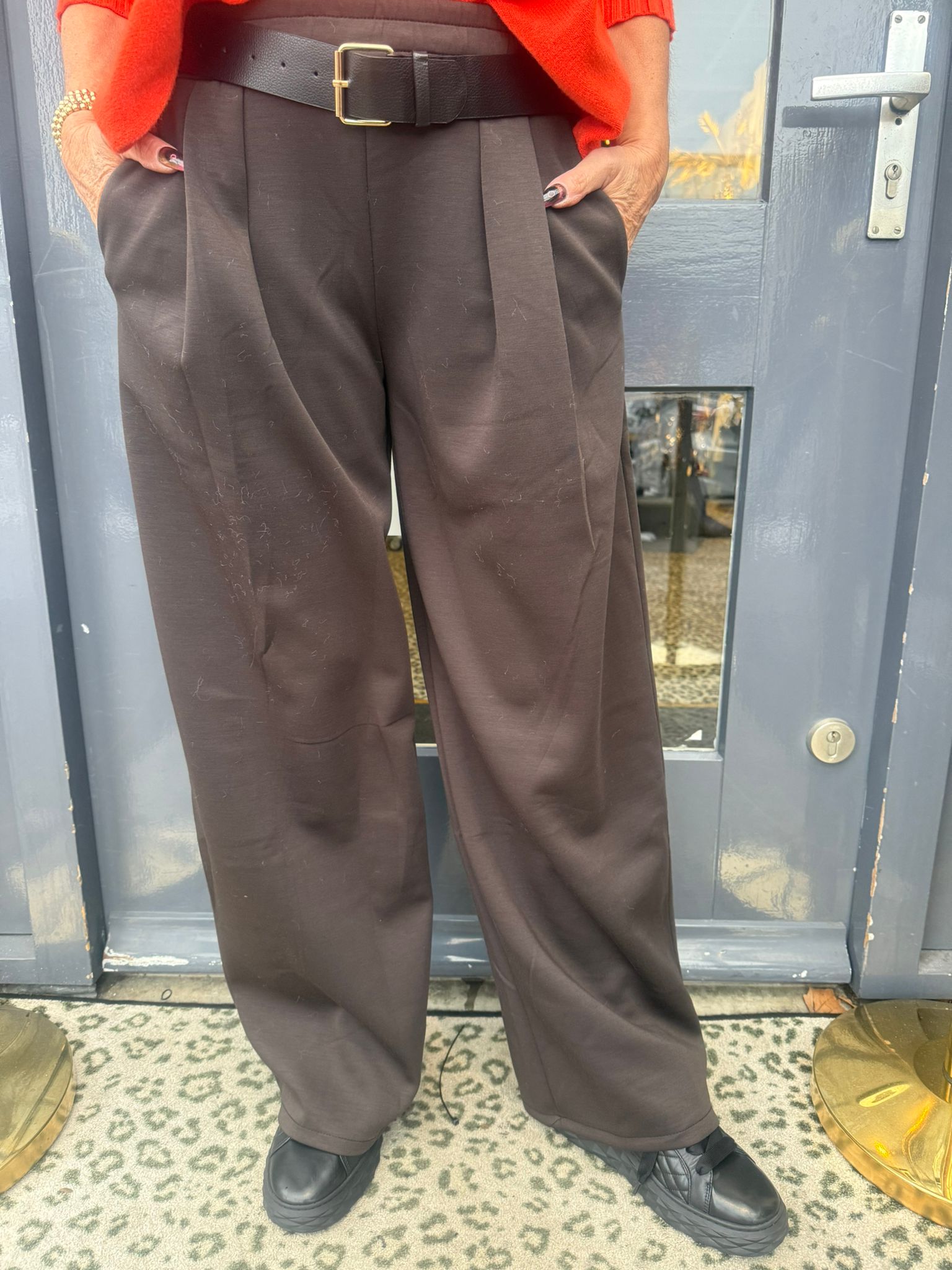 Wide pants Comfy “Brown”