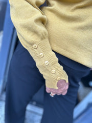 Lange mouwen top "Buttons" mosterdgeel
