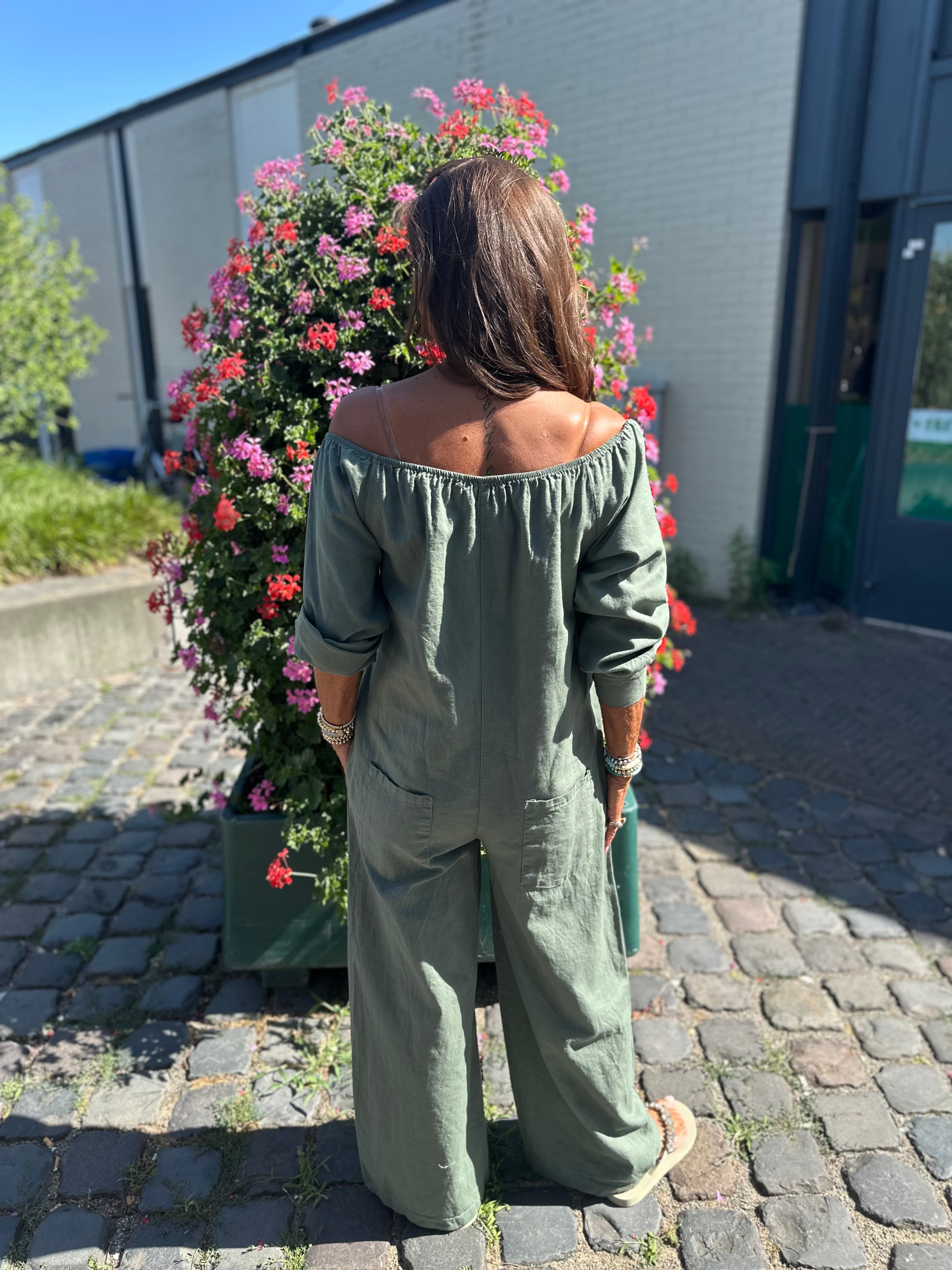 Linnen Offshoulder jumpsuit "Annie" Legergroen