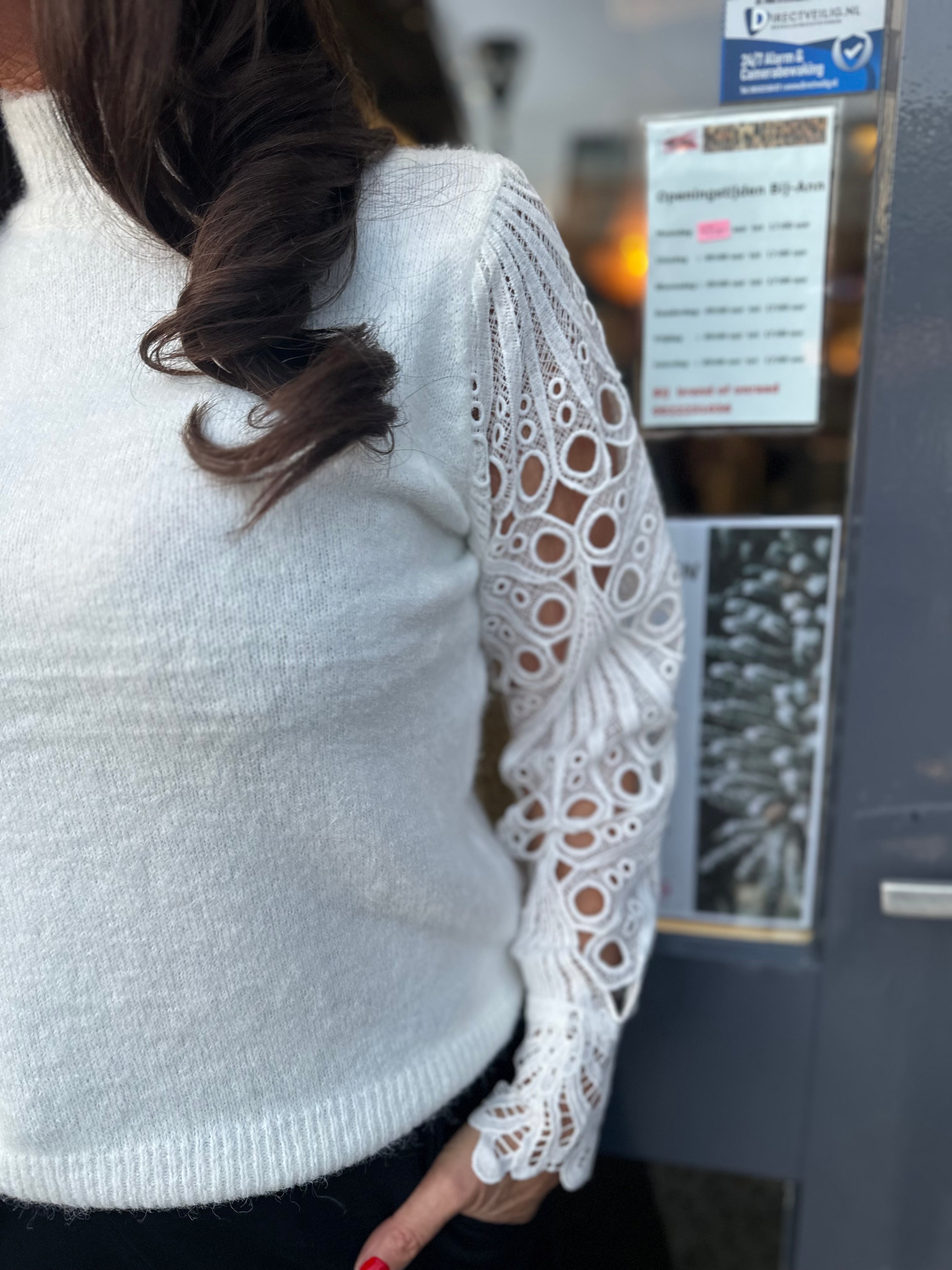 trui kanten mouw "Robyn" Offwhite