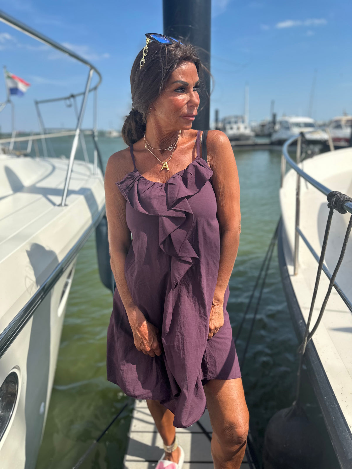 Korte jurk ruches "Fierce" aubergine