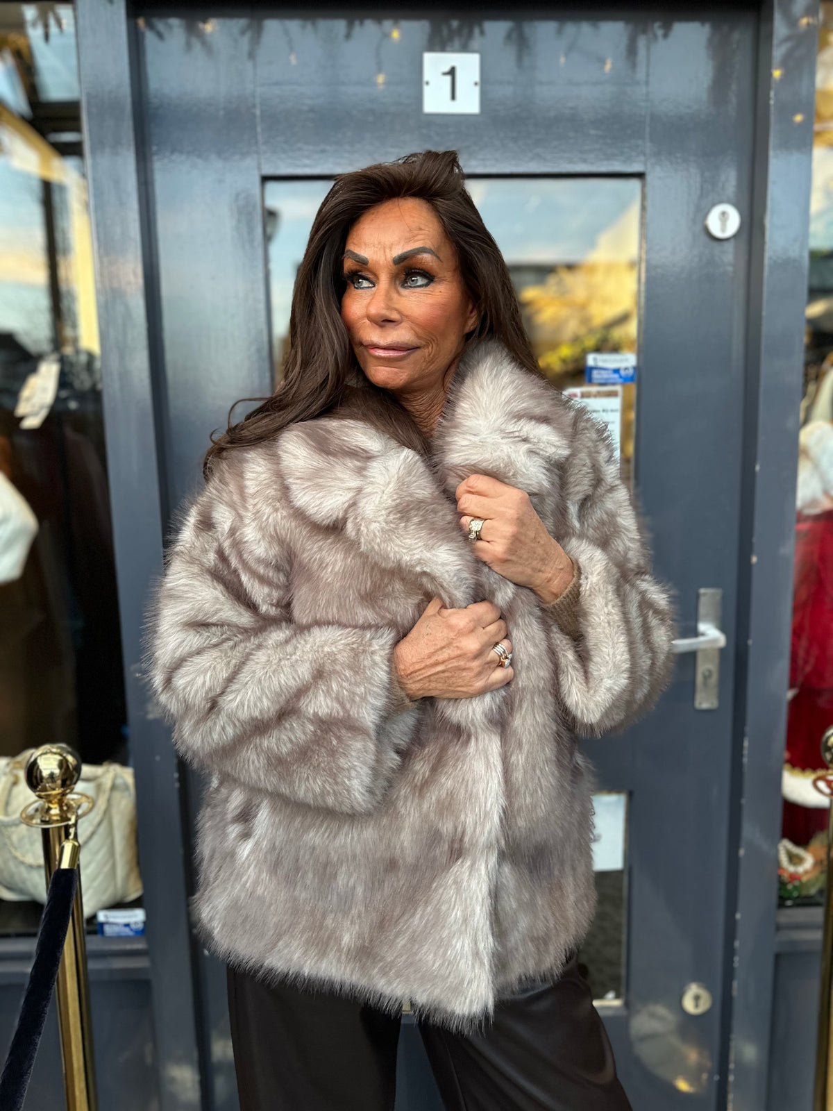 Bontjas fakefur "Beige”