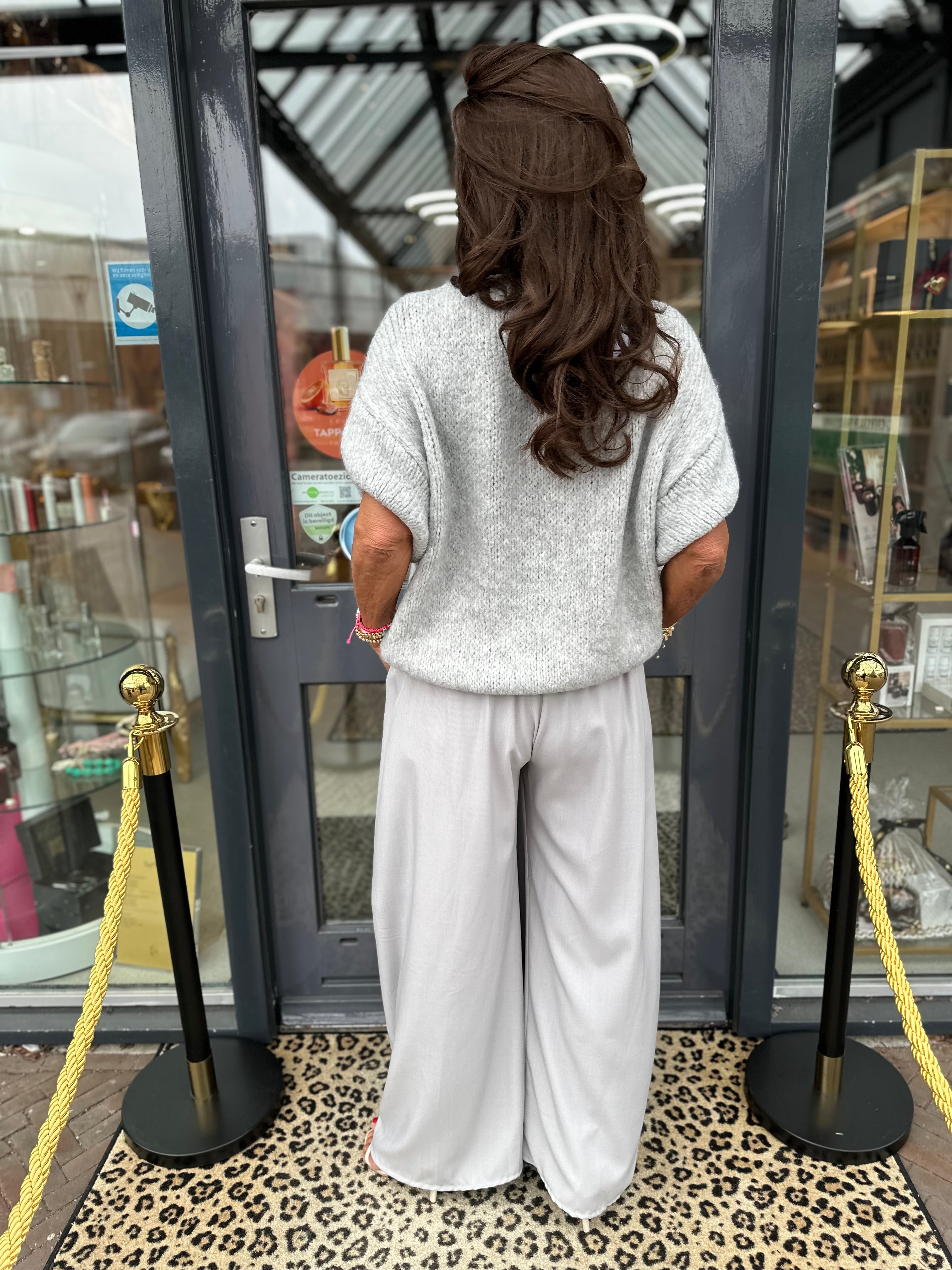 Wide leg pantalon “plooien” Grijs