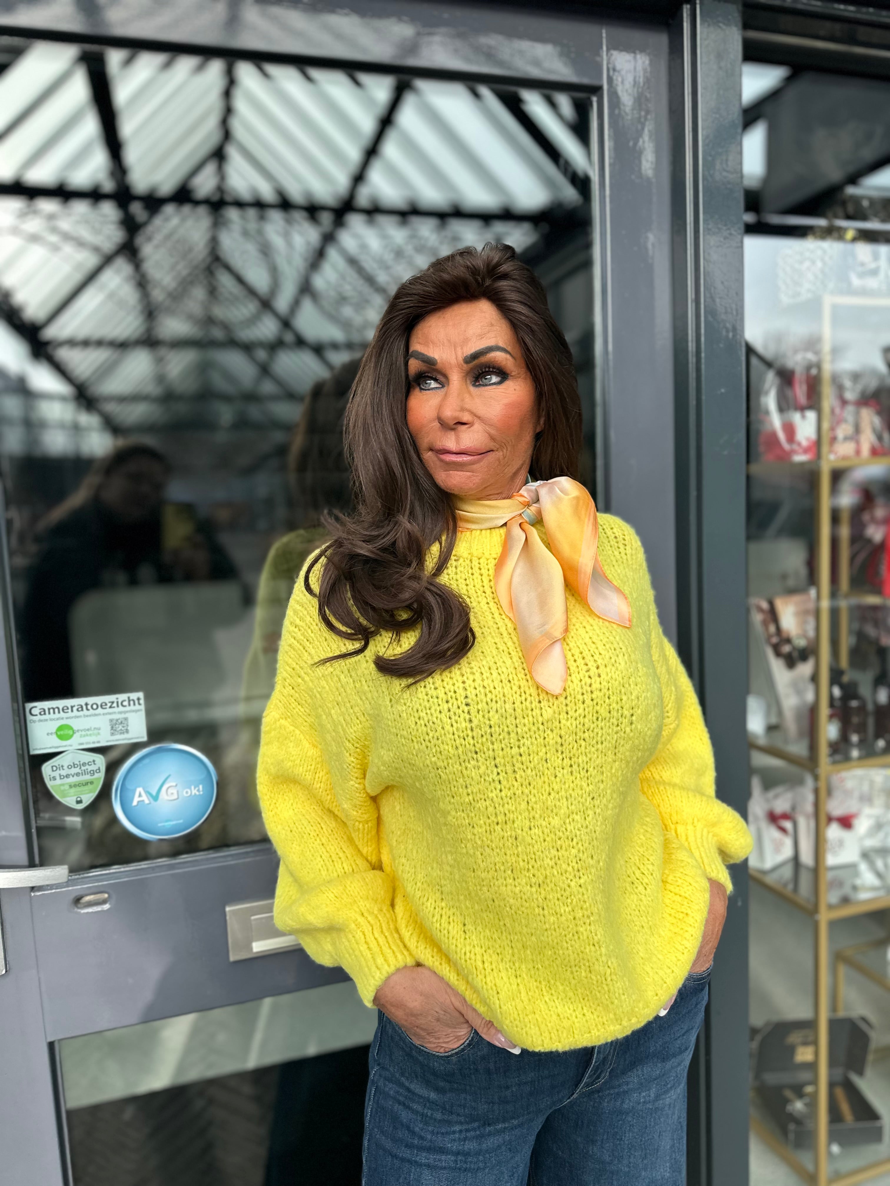 Gebreide trui "Knitted" Geel