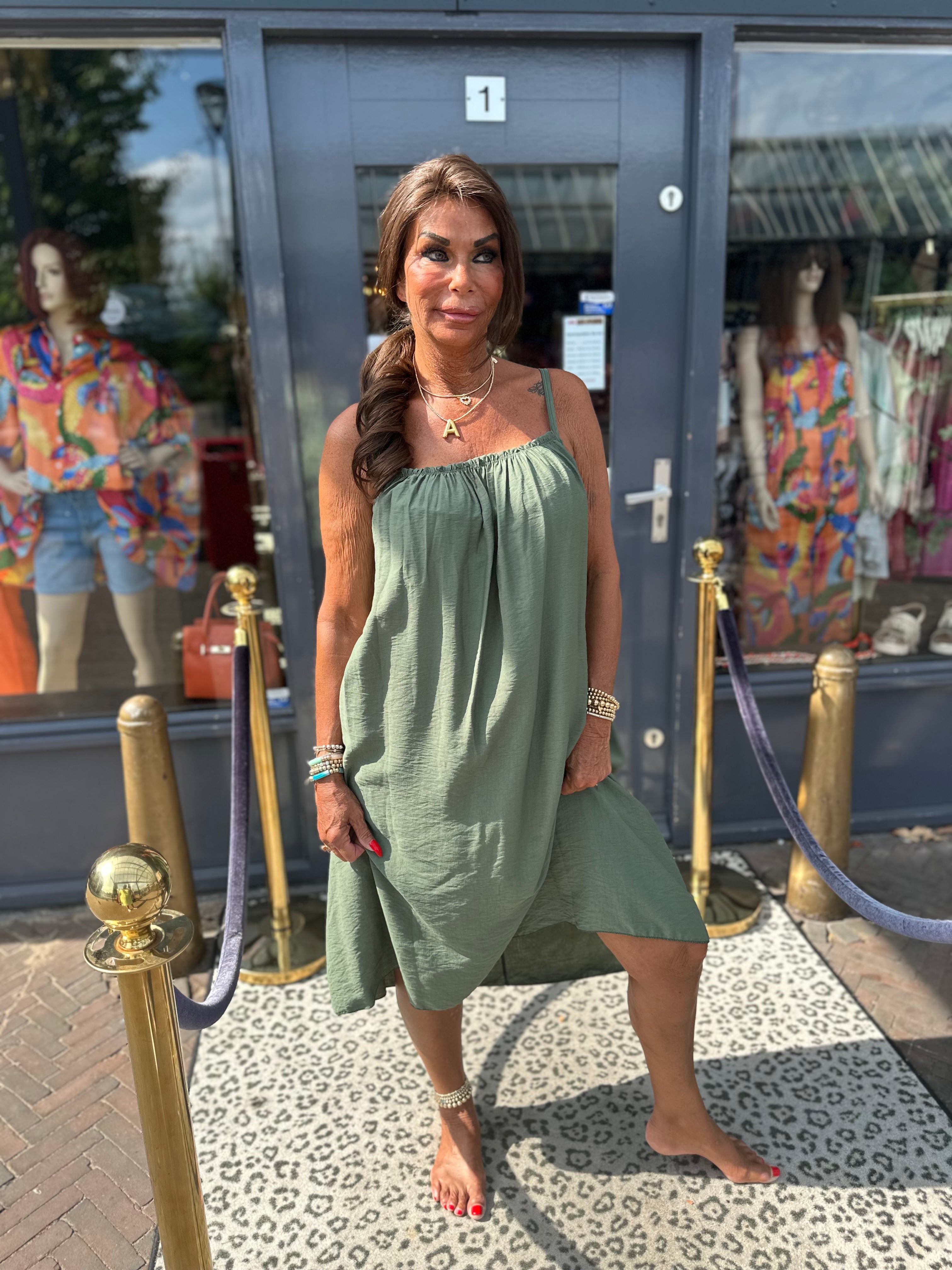 Kort Viscose jurkje "Tess" legergroen