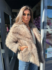 Bontjas fakefur "Bruin"