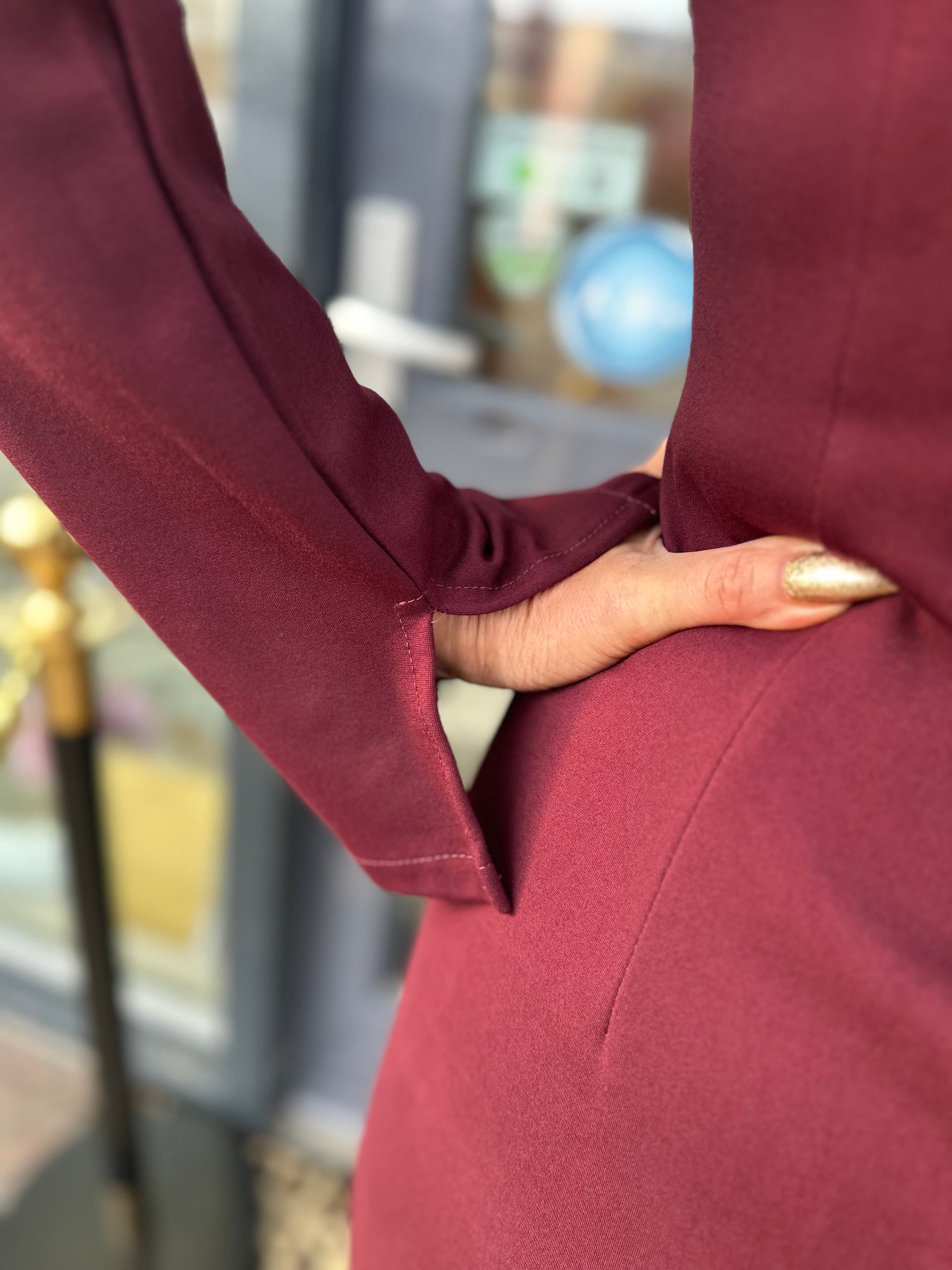 Basic jurkje “Splitmouw” Bordeaux