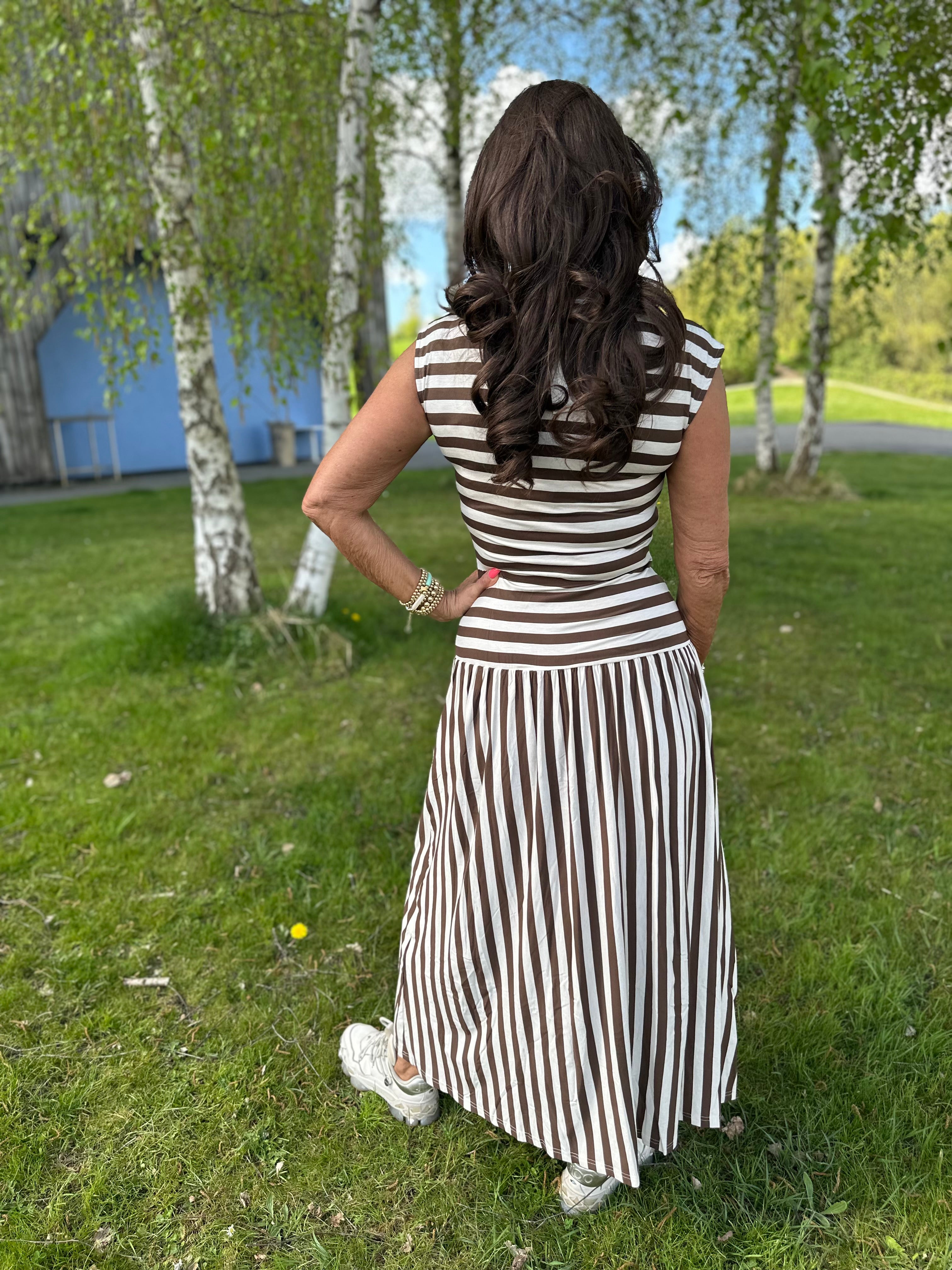 Streepjurk “swing” Brown